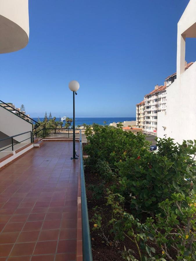 Apartamento De 1 Dormitorio En Victoria Court 2 Los Cristianos. Лос Кристианос Экстерьер фото