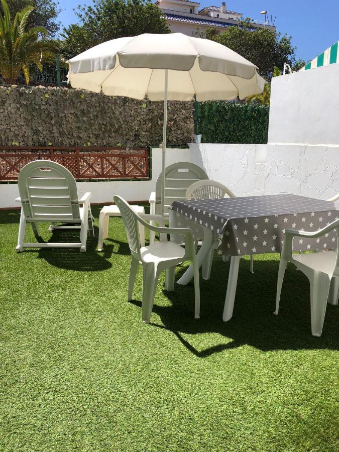 Apartamento De 1 Dormitorio En Victoria Court 2 Los Cristianos. Лос Кристианос Экстерьер фото